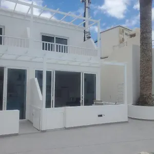 Apartamento Atlantic View 2b 2 Bedroom Ground Floor, Complex Featured On A Place In The Sun, Puerto del Carmen (Lanzarote)